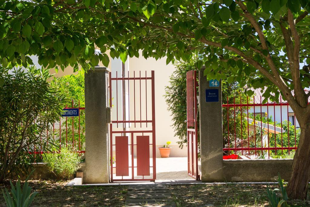 Apartmani Dorita Mali Lošinj Eksteriør bilde