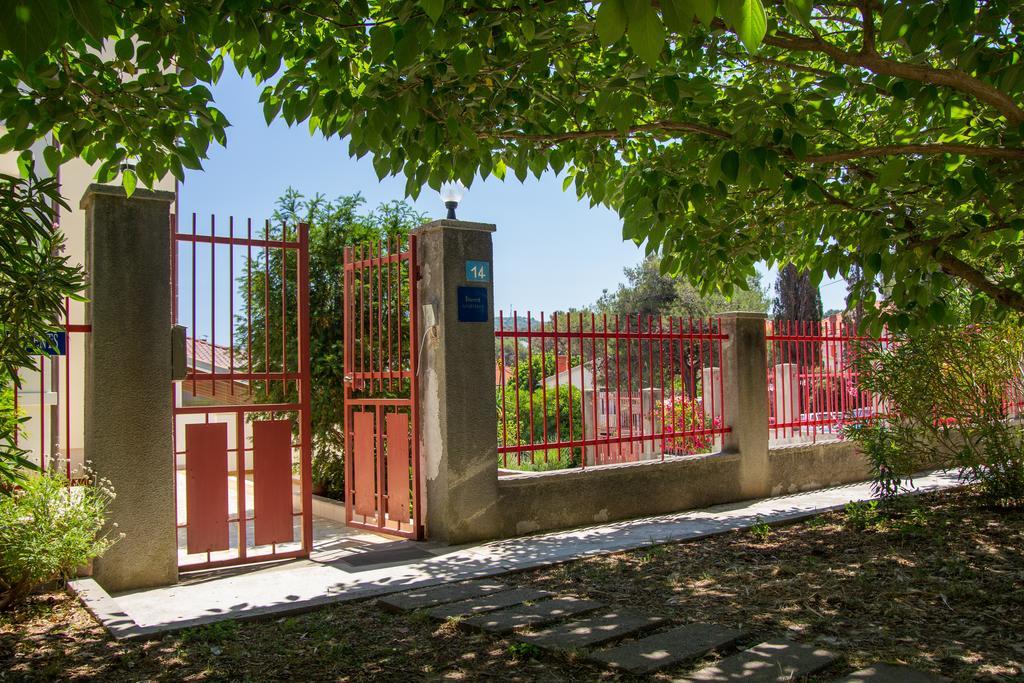 Apartmani Dorita Mali Lošinj Eksteriør bilde