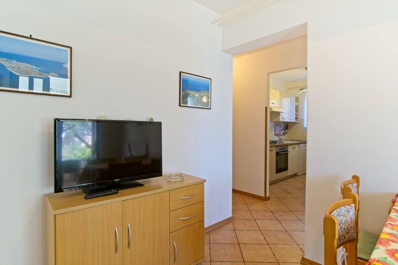 Apartmani Dorita Mali Lošinj Eksteriør bilde