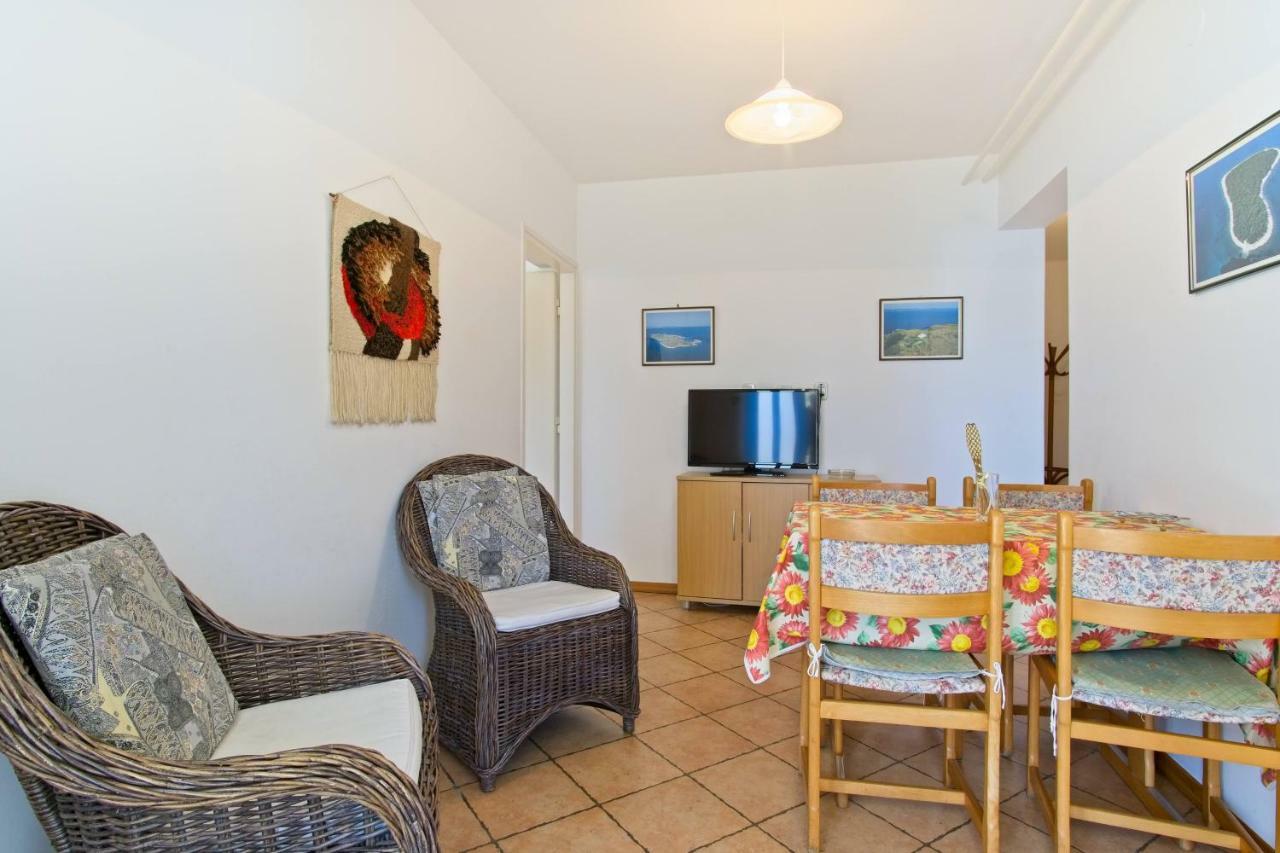 Apartmani Dorita Mali Lošinj Eksteriør bilde