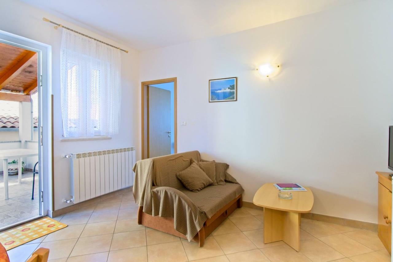Apartmani Dorita Mali Lošinj Eksteriør bilde