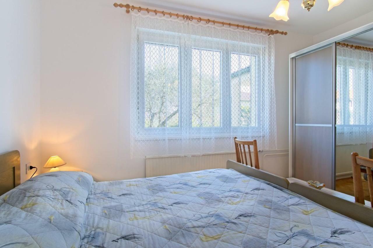 Apartmani Dorita Mali Lošinj Eksteriør bilde